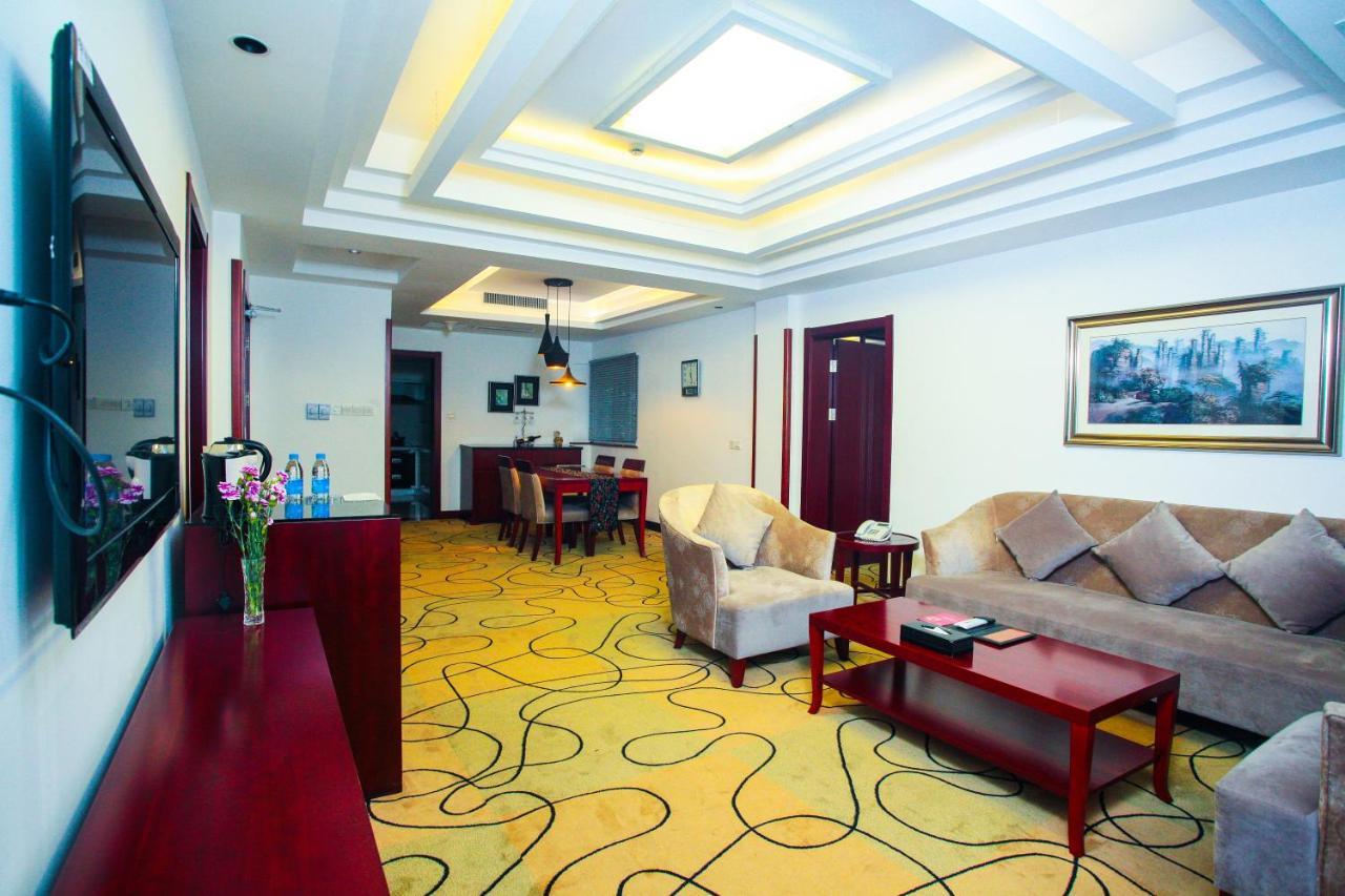 Suzhou Taoyuan International Holiday Hotel Екстер'єр фото